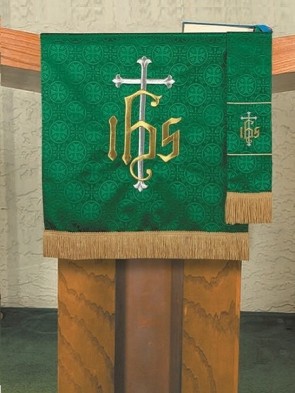 R.J. Toomey Maltese Cross Green Jacquard Pulpit Scarf